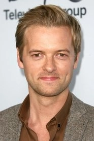 Ảnh diễn viên Adam Campbell